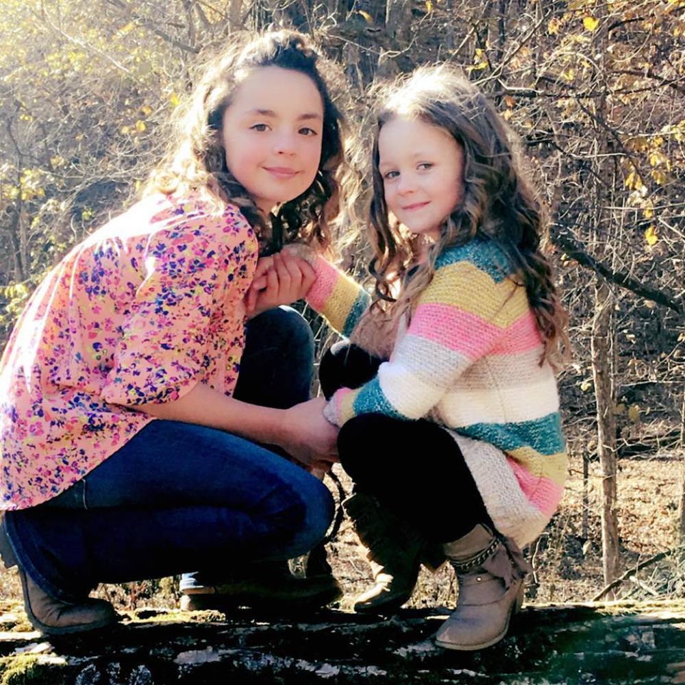 Meet your Posher, Lona